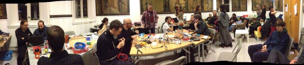 Deep_diving_open_lab_at_BIKS 01